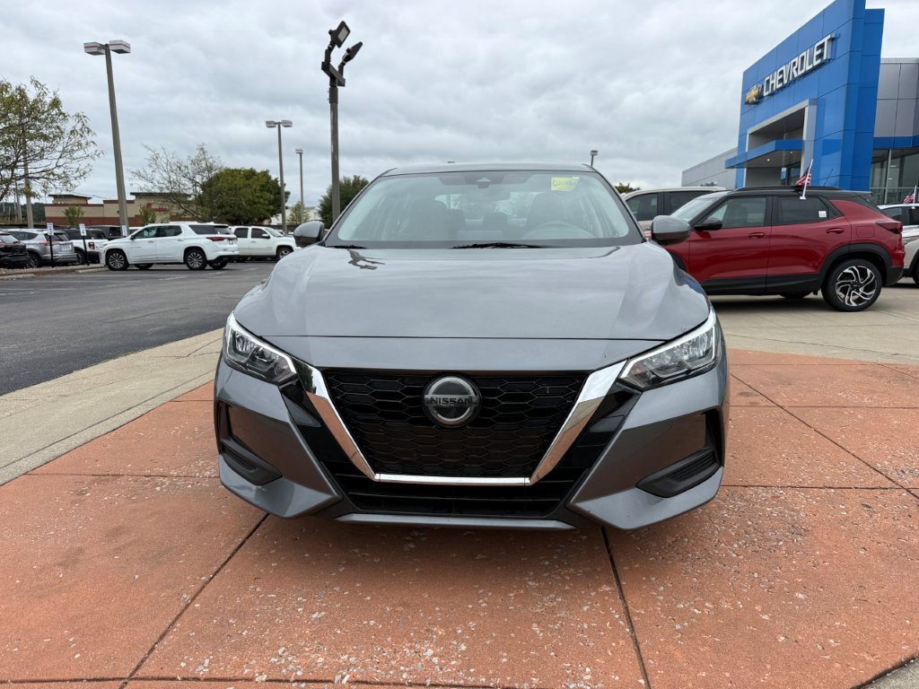 Used 2023 Nissan Sentra SV FWD image 2