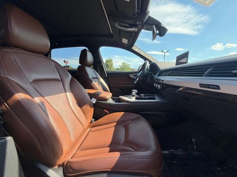 Used 2019 Audi Q7 2.0T Premium Plus w/ Premium Plus Package AWD/4WD image 23