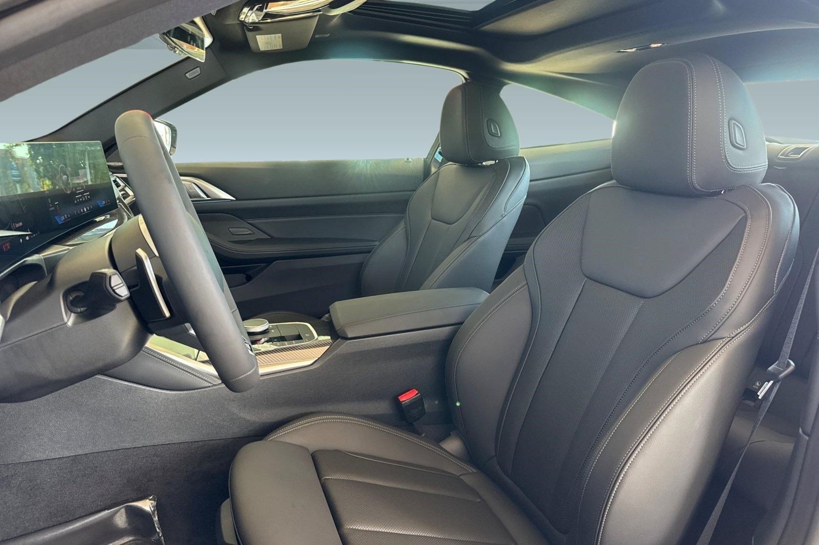 New 2027 BMW M440i Coupe w/ Premium Package RWD image 5