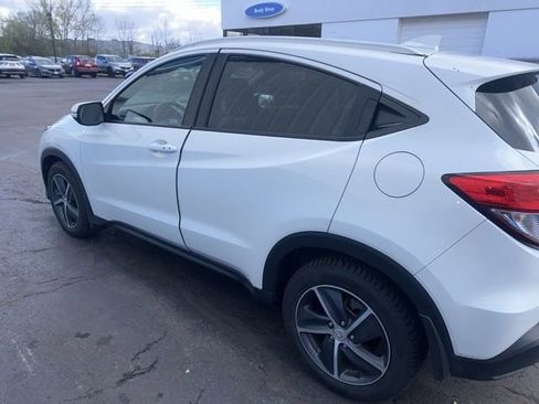 Used 2022 Honda HR-V EX image 5