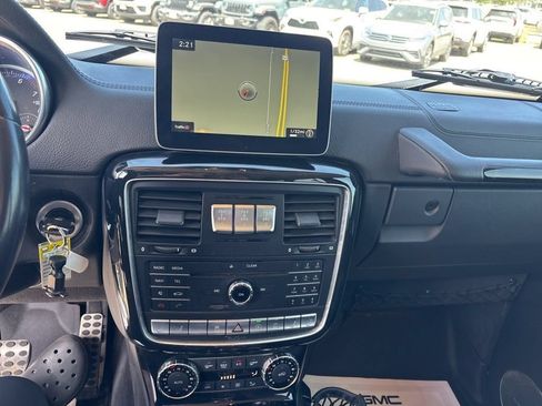 Used 2017 Mercedes-Benz G 550 image 24