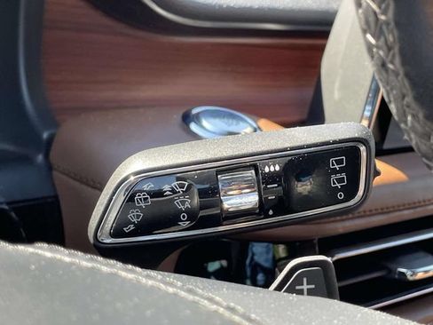 Used 2022 Lincoln Aviator Reserve RWD image 30