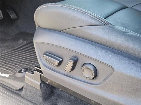 New 2026 Toyota Tacoma Limited AWD/4WD image 4