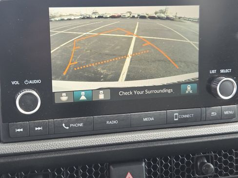 Certified 2025 Honda CR-V EX image 9