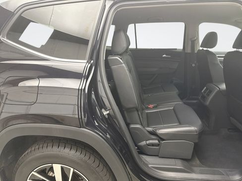 Used 2022 Volkswagen Atlas SE image 17