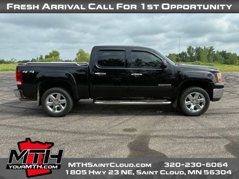 Used 2012 GMC Sierra 1500 SLT w/ SLT Convenience Package AWD/4WD image 1