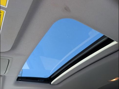 Used 2021 Honda CR-V EX-L image 13