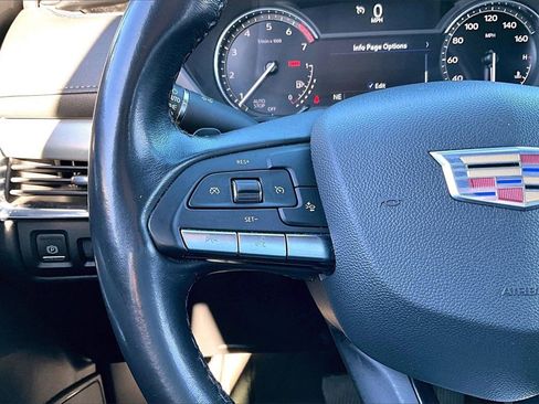 Used 2023 Cadillac XT4 Premium Luxury image 20