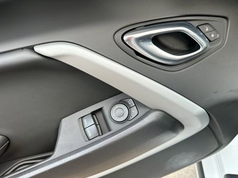 Used 2021 Chevrolet Camaro LS image 13