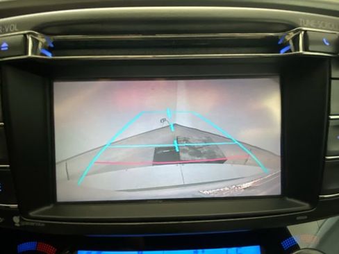 Used 2014 Toyota RAV4 XLE AWD/4WD image 17