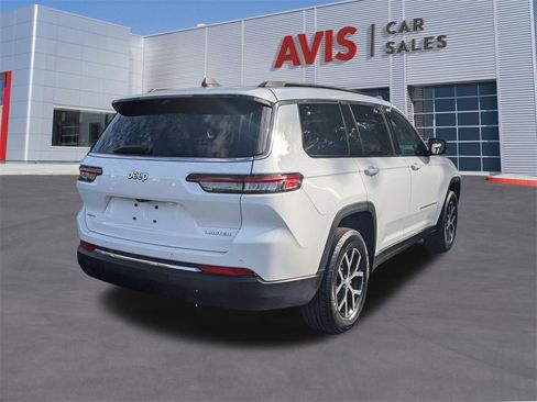 Used 2024 Jeep Grand Cherokee L Limited w/ Luxury Tech Group II image 6