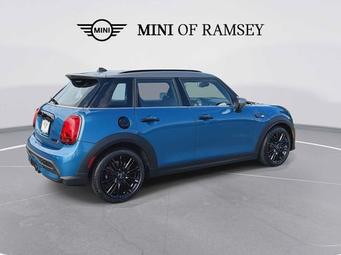 Used 2023 MINI Cooper S FWD image 8