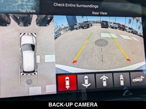 Certified 2022 Jeep Grand Cherokee Summit w/ Luxury Tech Group V RWD image 23