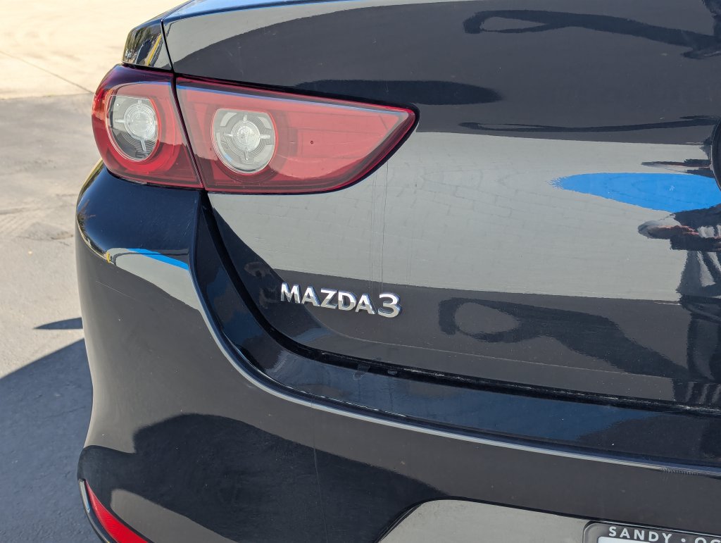 Used 2025 MAZDA MAZDA3 s FWD image 4