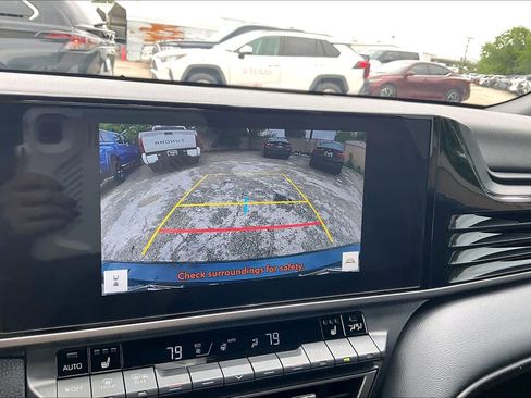 Used 2025 Toyota Camry XSE FWD image 25