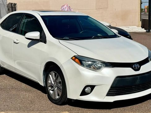 Used 2016 Toyota Corolla LE Premium FWD image 3
