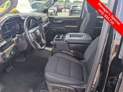Used 2024 Chevrolet Silverado 1500 LT AWD/4WD image 14