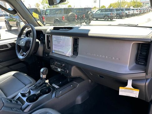 New 2026 Ford Bronco Outer Banks AWD/4WD image 15
