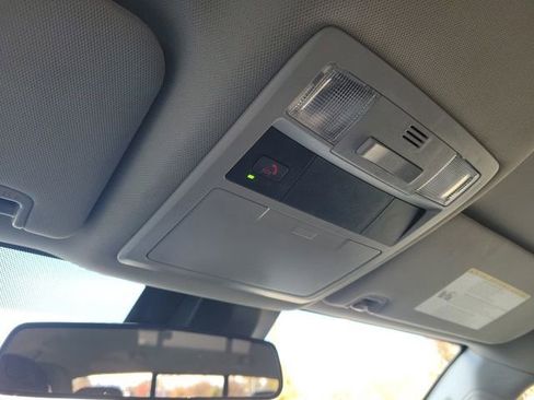 Certified 2022 Toyota Tacoma SR image 32