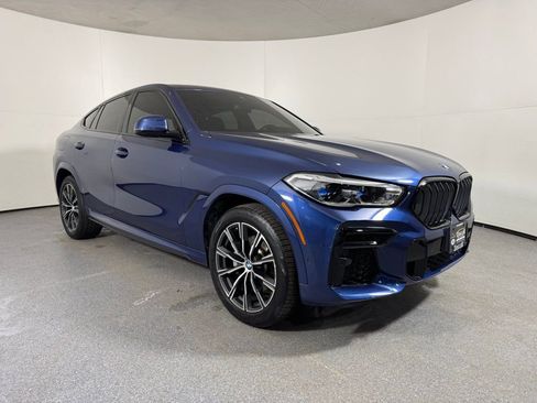 Used 2022 BMW X6 xDrive40i w/ Executive Package image 3