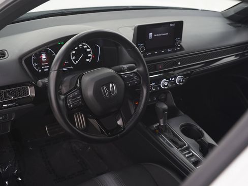 Used 2025 Honda Civic Sport image 21