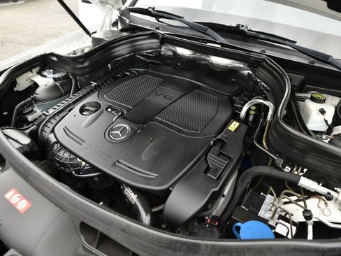 Used 2013 Mercedes-Benz GLK 350 2WD image 24