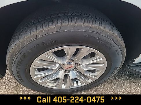 Used 2025 GMC Yukon Denali image 19