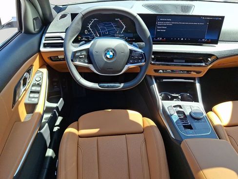 Used 2026 BMW 330i xDrive Sedan AWD/4WD image 12