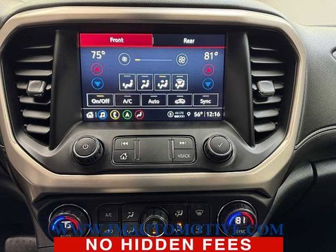 Used 2021 GMC Acadia Denali w/ Denali Ultimate Package AWD/4WD image 32