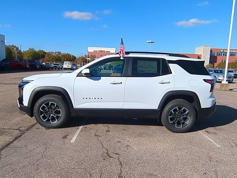 New 2026 Chevrolet Equinox ACTIV w/ Convenience Package III image 5