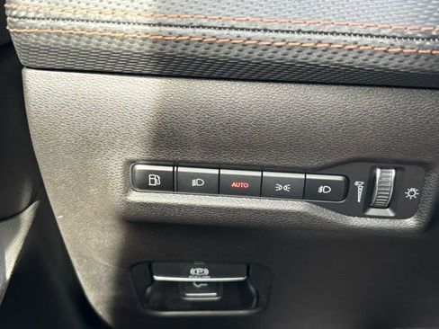 New 2026 Jeep Cherokee Limited AWD/4WD image 36