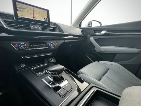 Used 2018 Audi Q5 2.0T Premium Plus w/ Premium Plus Package image 57