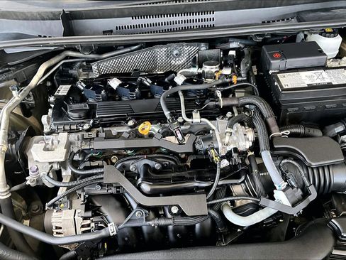 Used 2024 Toyota Corolla LE FWD image 32