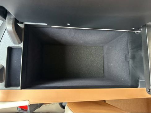 Certified 2026 Lexus RZ 350e 2WD w/ Accessory Package (Z1) image 34