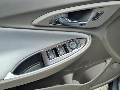 Used 2024 Chevrolet Malibu LS w/ Driver Confidence Package FWD image 10