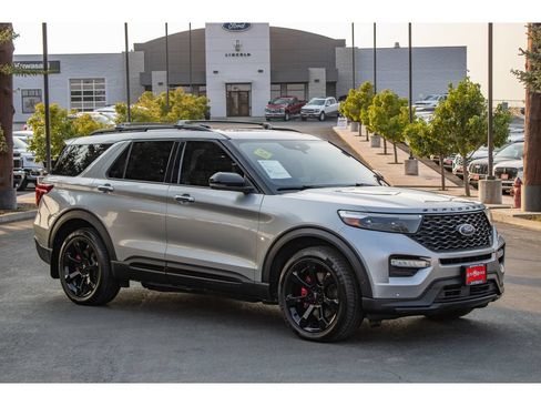 Used 2021 Ford Explorer ST w/ ST Street Pack AWD/4WD image 2