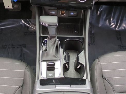 Used 2024 Hyundai Santa Cruz SE image 19