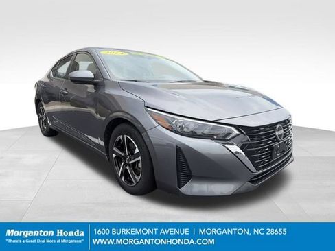 Used 2024 Nissan Sentra SV FWD image 1