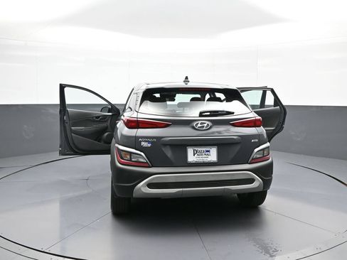 Certified 2023 Hyundai Kona SE AWD/4WD image 46