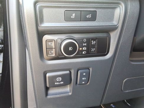 Used 2023 Ford Expedition Max Platinum image 37