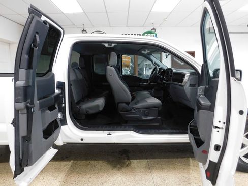 Used 2023 Ford F150 XLT w/ Trailer Tow Package AWD/4WD image 84