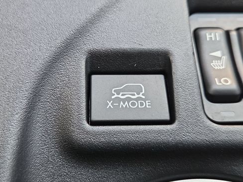 Used 2020 Subaru Crosstrek 2.0i Limited AWD/4WD image 31