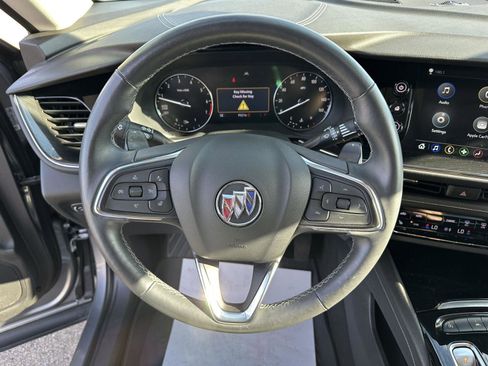 Used 2022 Buick Envision Preferred image 25