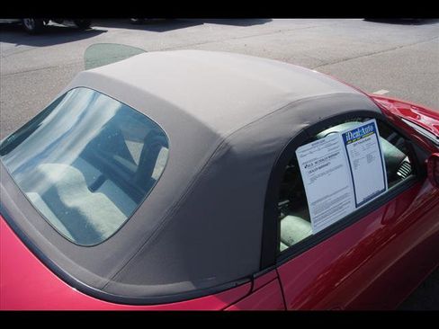 Used 2001 Porsche Boxster image 14