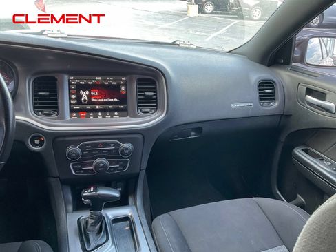 Used 2022 Dodge Charger R/T w/ Blacktop Package RWD image 17