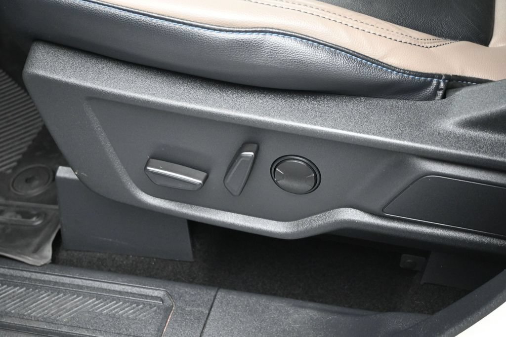 Used 2022 Ford Bronco Wildtrak AWD/4WD image 10