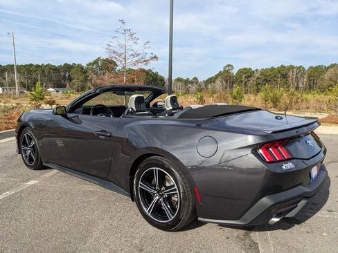 Used 2024 Ford Mustang Premium image 21