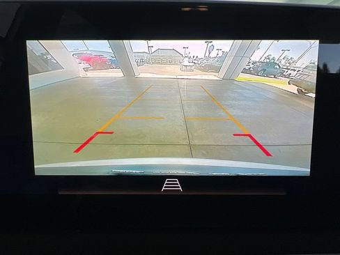 Used 2025 Buick Envista Preferred FWD image 48