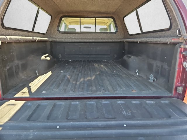 Used 2005 Ford F250 XLT AWD/4WD image 6