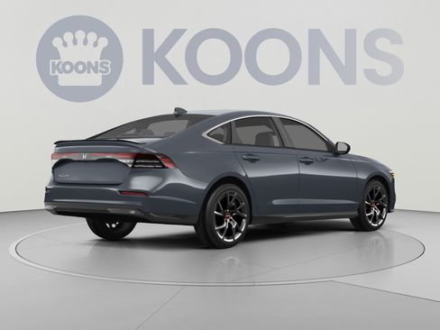 Used 2023 Honda Accord LX image 4